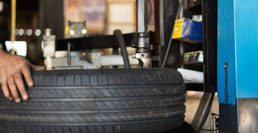 Tyre Change and Repair Services 